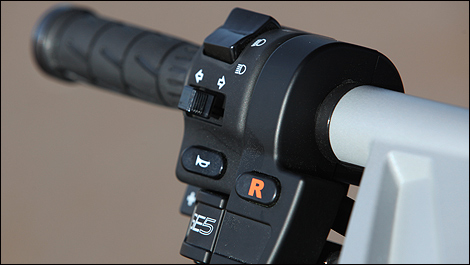 pedal commander can am spyder