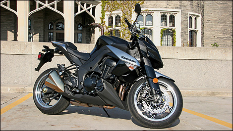 Hvornår Turist bekvemmelighed 2010 Kawasaki Z1000 Review