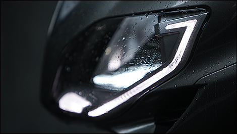 Yamaha FJR1300 2013 phares DEL