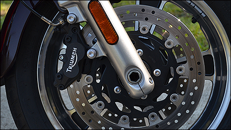 2014 Triumph Thunderbird Commander front wheel