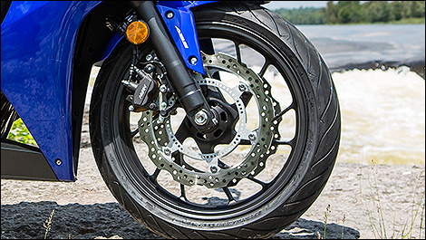 Honda CBR650F 2014 roue avant