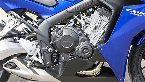 2014 Honda CBR650F engine