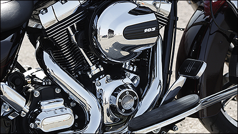 2014 Harley-Davidson Street Glide engine