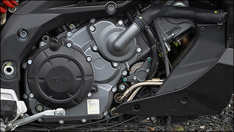 Aprilia Caponord 1200 ABS Travel Pack 2015 moteur