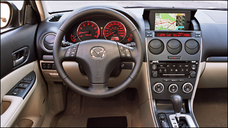  Revisión del Mazda6 GT-V6 2008