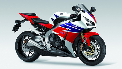 Honda CBR1000RR Fireblade vue 3/4 avant