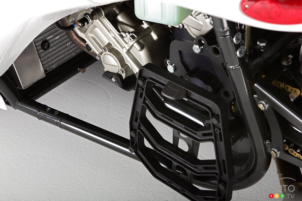 Campagna Motors T-REX 16S