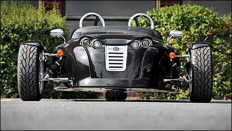Campagna Motors V13R 2009 vue avant