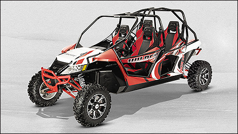 Arctic Cat Wildcat 4X 2014 vue 3/4 avant